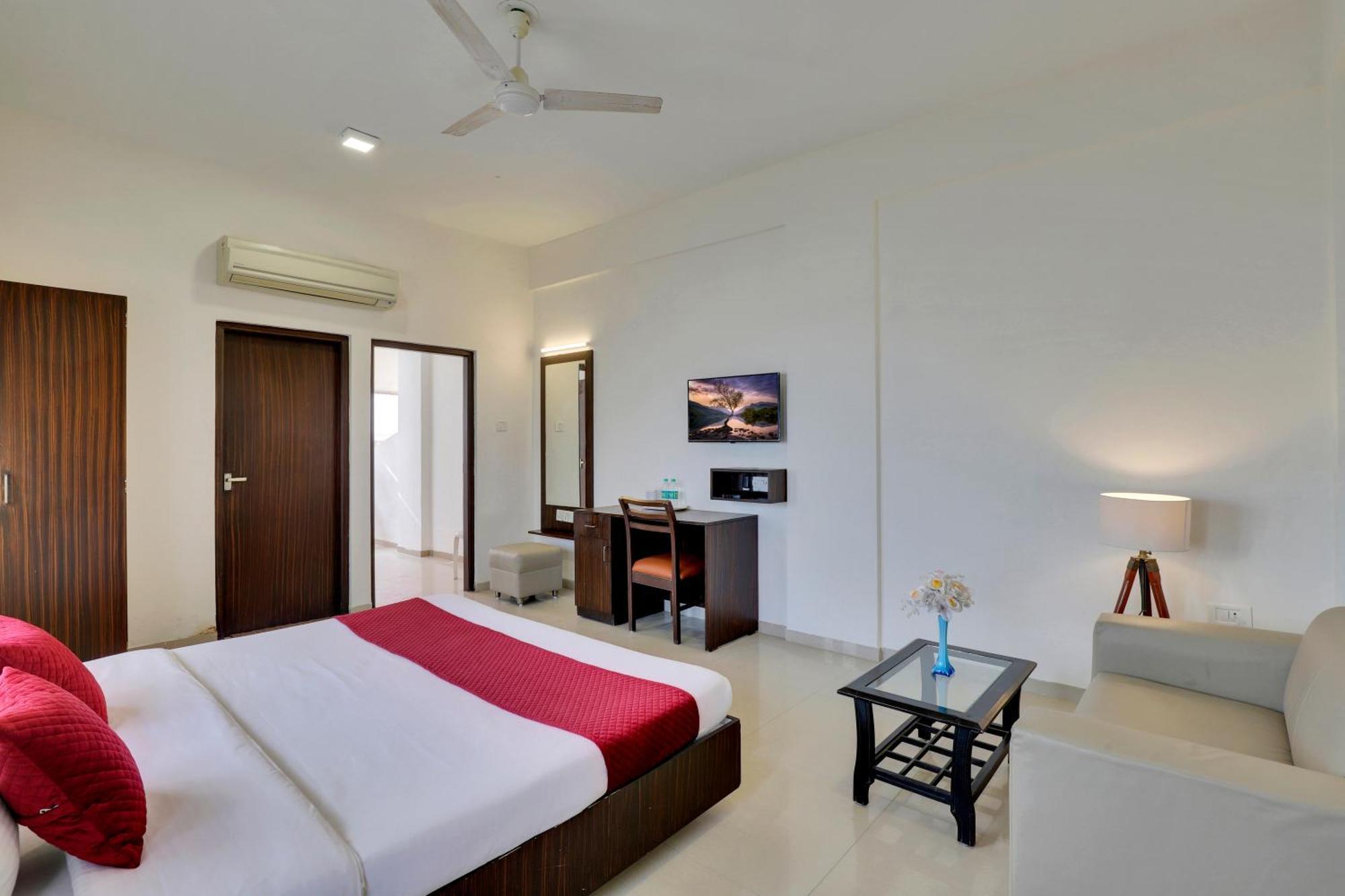 Goverdhan Greens Resort Dwarka L Hotels In Dwarka Kültér fotó