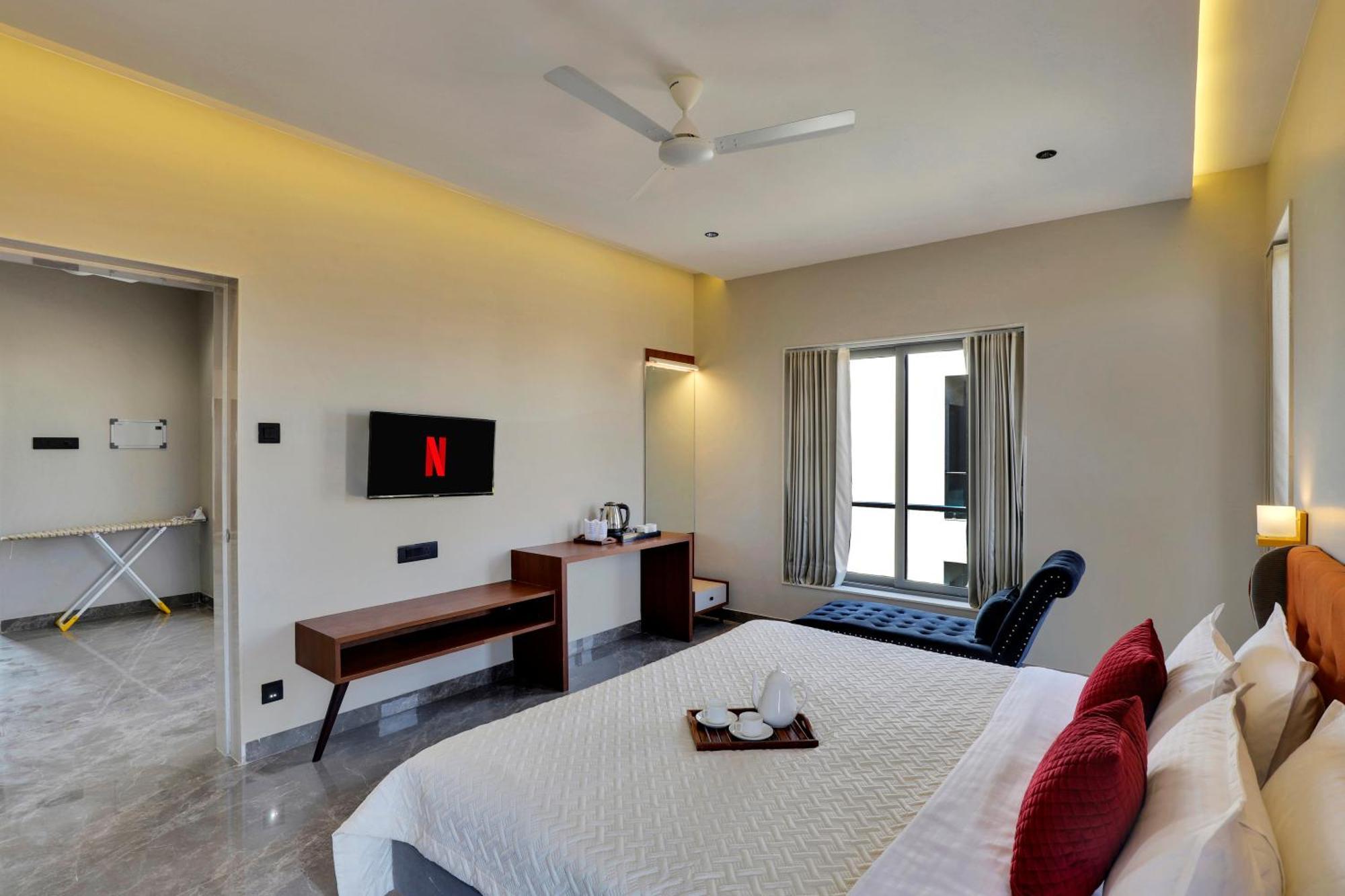 Goverdhan Greens Resort Dwarka L Hotels In Dwarka Kültér fotó