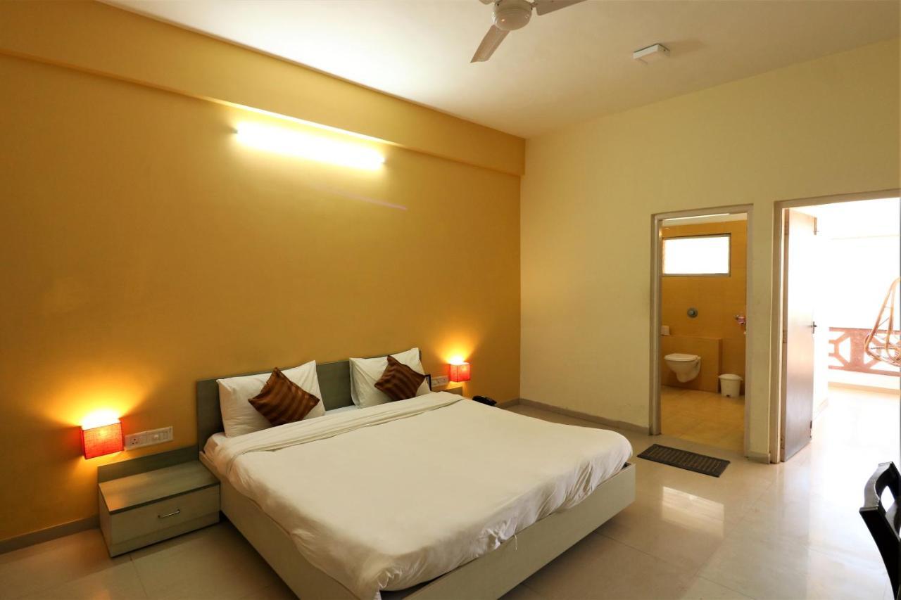 Goverdhan Greens Resort Dwarka L Hotels In Dwarka Kültér fotó
