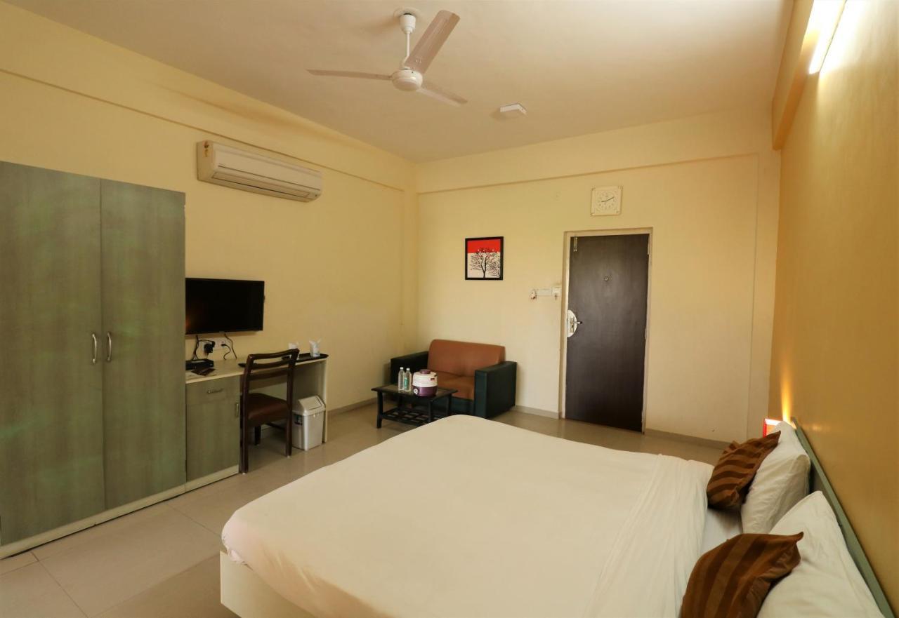Goverdhan Greens Resort Dwarka L Hotels In Dwarka Kültér fotó